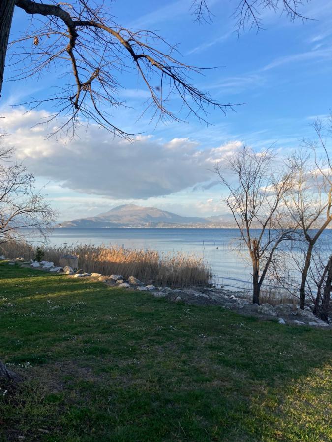 Garda Art&Lake Peschiera del Garda Exterior foto